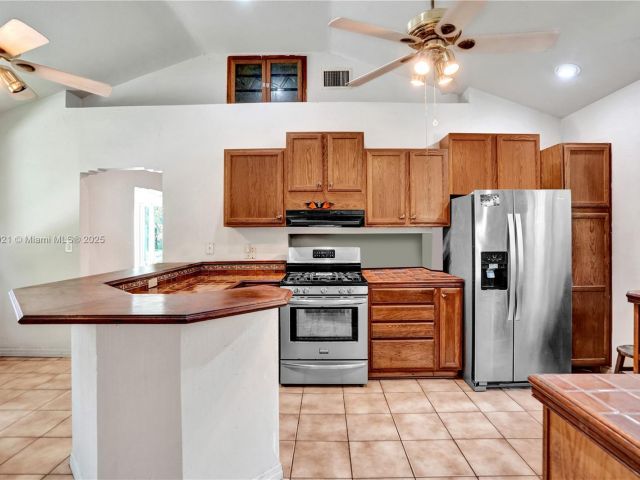 Home for sale at 326 S 14th Ave - photo 6038678