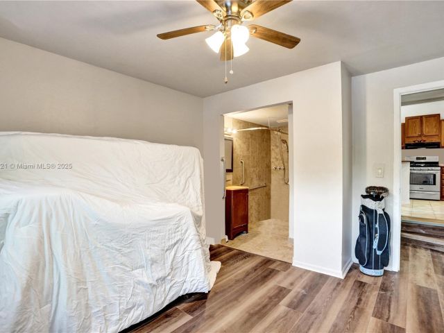 Home for sale at 326 S 14th Ave - photo 6038680