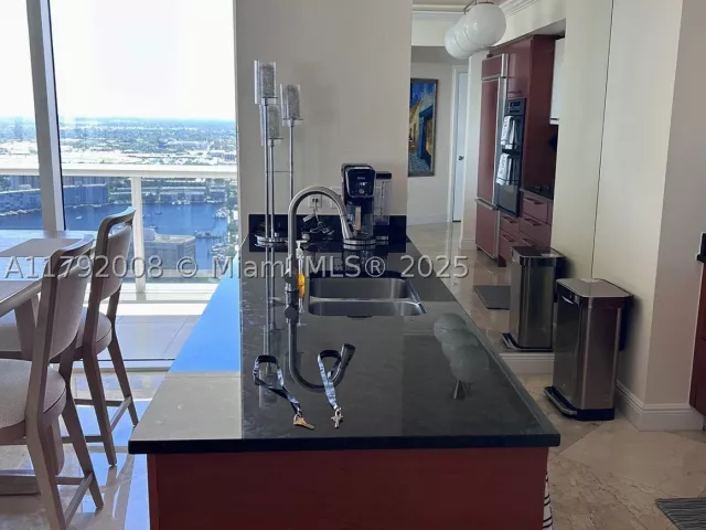 2-bedroom condo for rent in Hallandale Beach - 1830 S Ocean Dr 4106 - MondialRealty