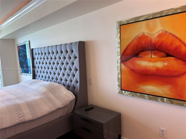 Apartment for rent  Unit #4106 - photo 5994228