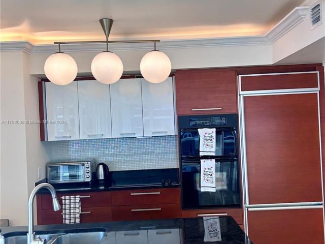 Apartment for rent  Unit #4106 - photo 5994238