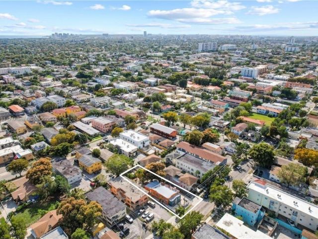 Home for sale at 1436 SW 3rd St - photo 6000979