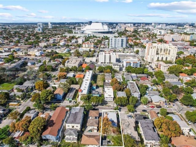 Home for sale at 1436 SW 3rd St - photo 6000980