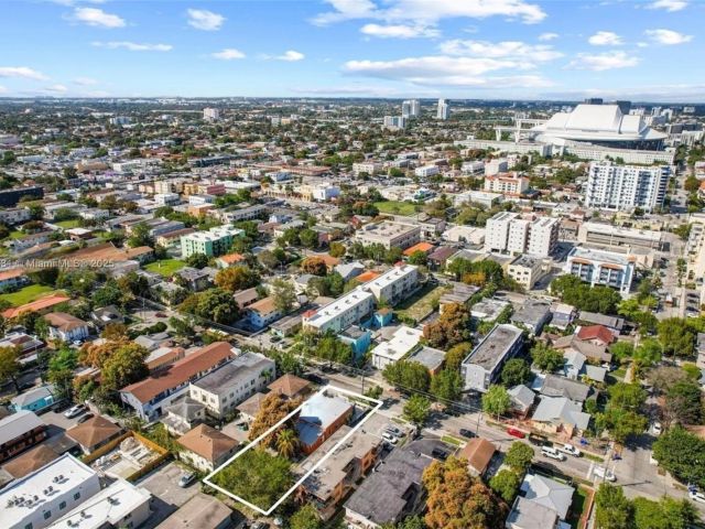 Home for sale at 1436 SW 3rd St - photo 6000981