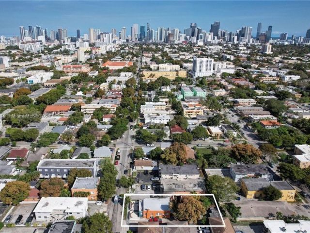 Home for sale at 1436 SW 3rd St - photo 6000992