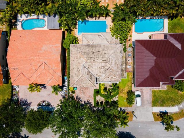 Home for sale at 11504 SW 152nd Ct - photo 6071360