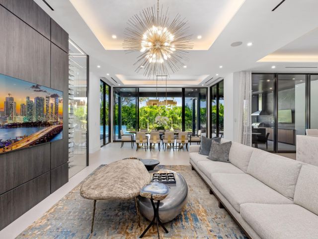 Home for sale at 1955 Thatch Palm Drive - photo 6015534