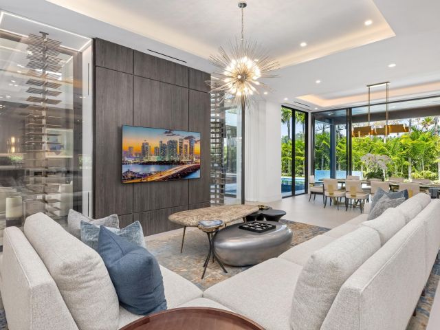 Home for sale at 1955 Thatch Palm Drive - photo 6015535