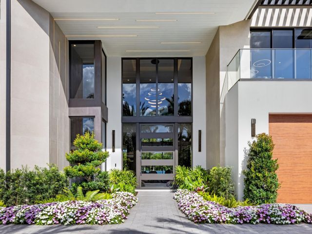 Home for sale at 1955 Thatch Palm Drive - photo 6015543