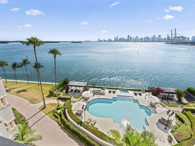 Apartment for sale  Unit #5266 - photo 6000096