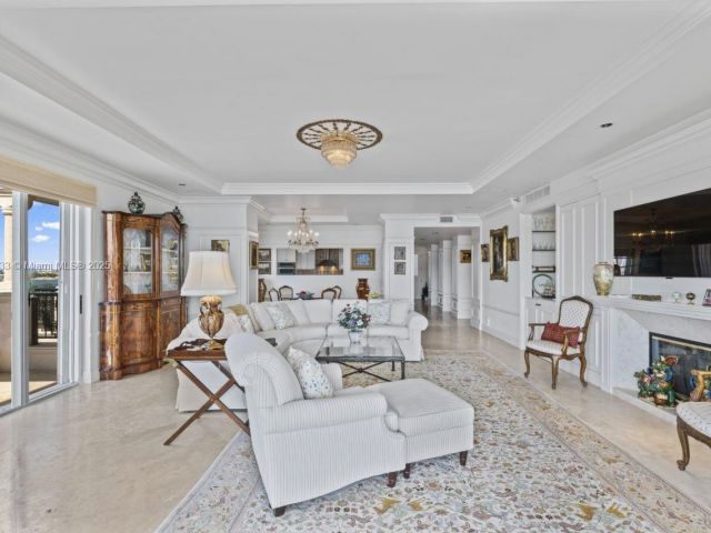 Apartment for sale  Unit #5266 - photo 6000104