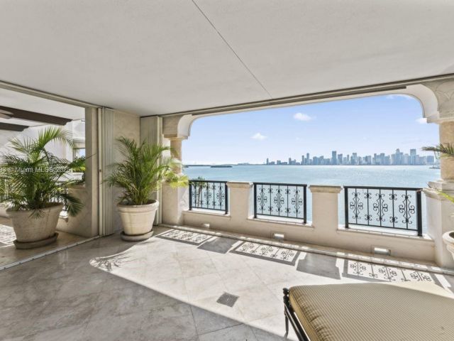 Apartment for sale  Unit #5266 - photo 6000112