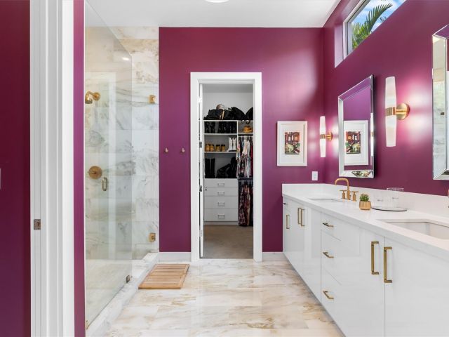 Home for sale at 619 NE 21st Ct - photo 6074599