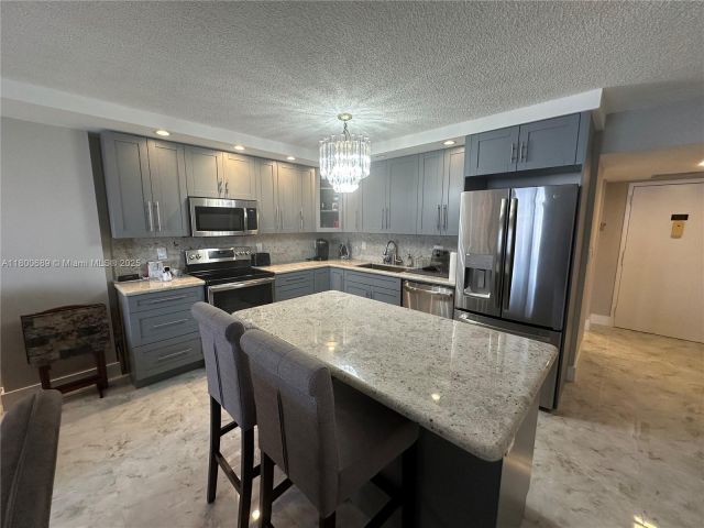 1-bedroom condo for sale in Hallandale Beach - 1865 S Ocean Dr 17C - MondialRealty