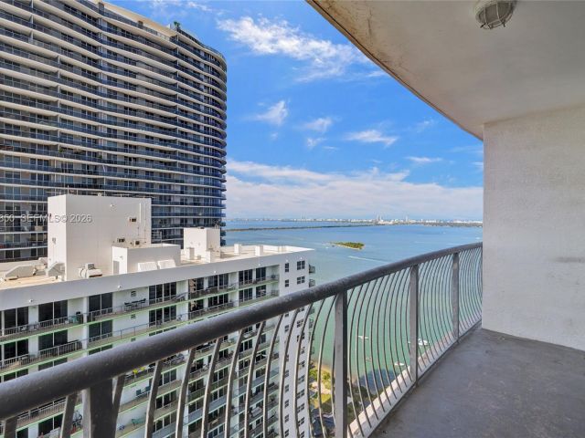 condo for sale in Miami - 1750 N Bayshore Dr 4007 - MondialRealty