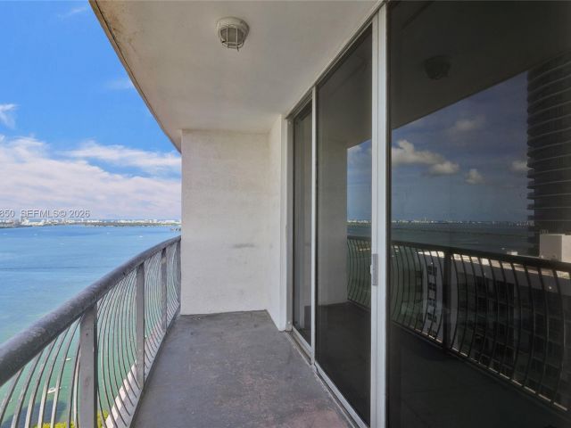 condo for sale in Miami - 1750 N Bayshore Dr 4007 - MondialRealty