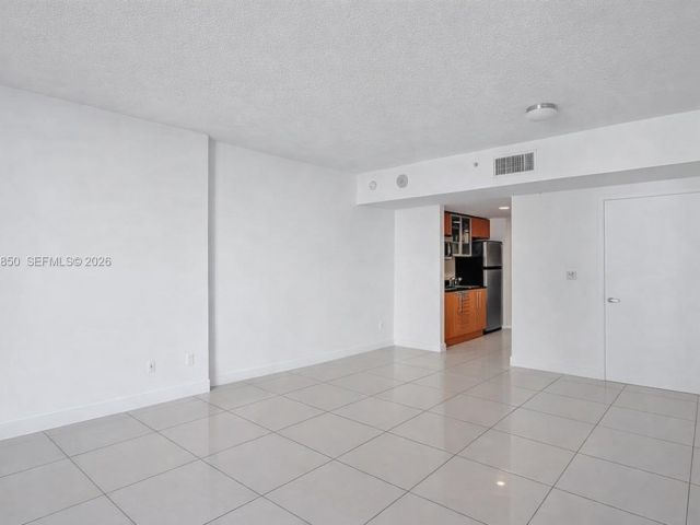 condo for sale in Miami - 1750 N Bayshore Dr 4007 - MondialRealty