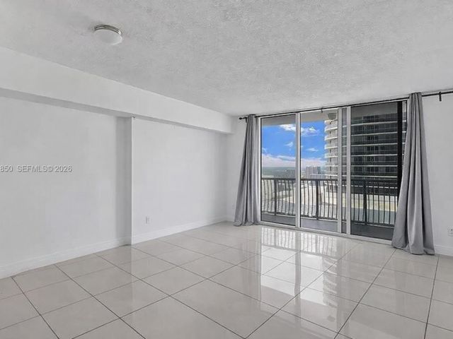 condo for sale in Miami - 1750 N Bayshore Dr 4007 - MondialRealty
