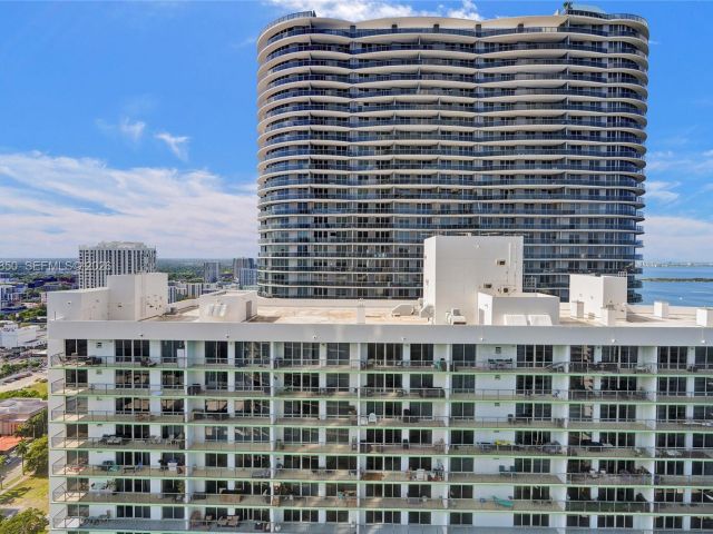 condo for sale in Miami - 1750 N Bayshore Dr 4007 - MondialRealty