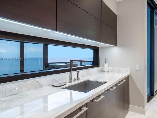 Apartment for sale  Unit #1505 - photo 6008186