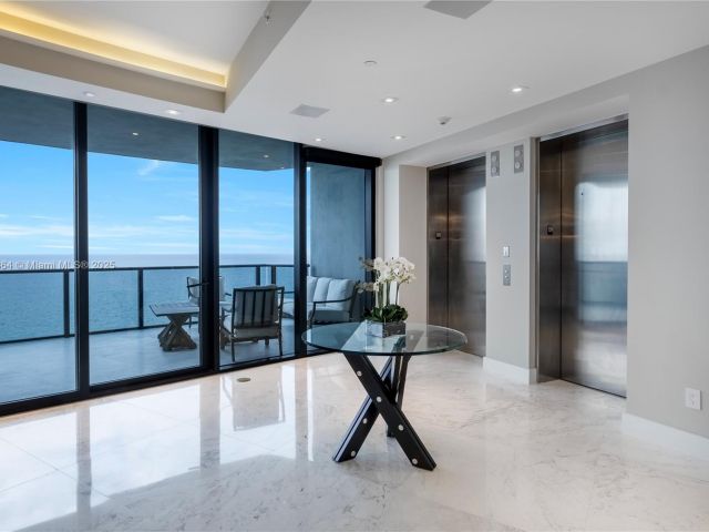 Apartment for sale  Unit #1505 - photo 6008189