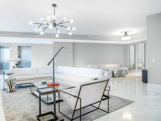 Apartment for sale  Unit #1505 - photo 6008190