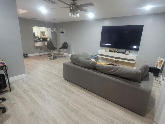 Home for rent at 9210 NW 14th St 9210 - photo 6016318