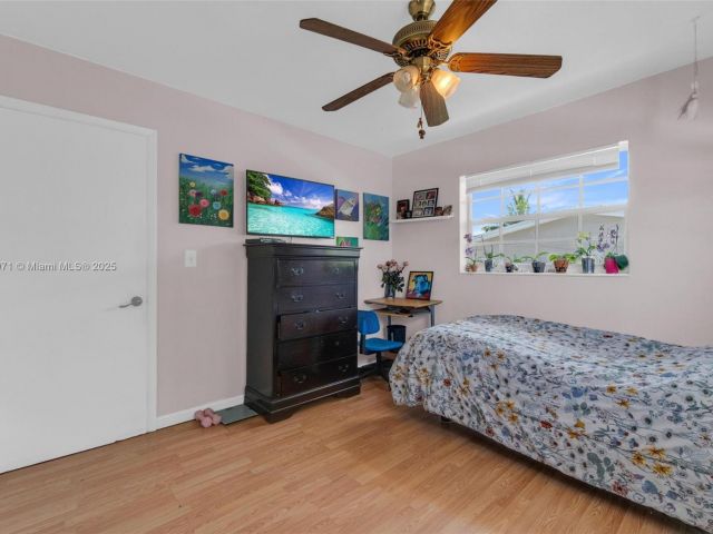 Home for sale at 1371 NW 198th St - photo 6002151