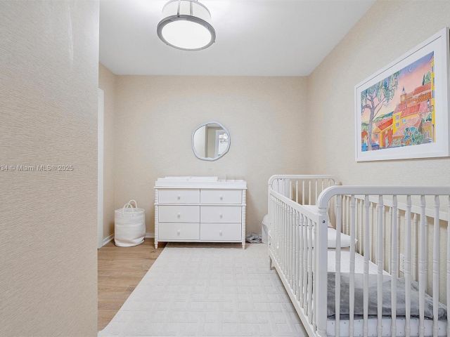 Apartment for sale  Unit #505 - photo 6020318