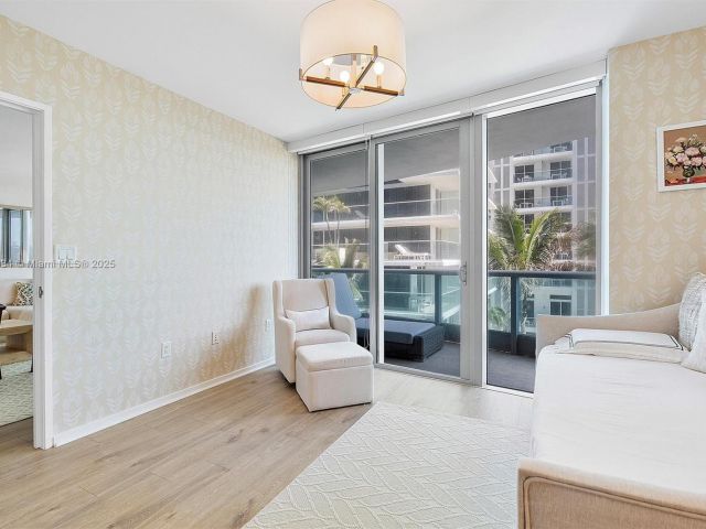 Apartment for sale  Unit #505 - photo 6020321