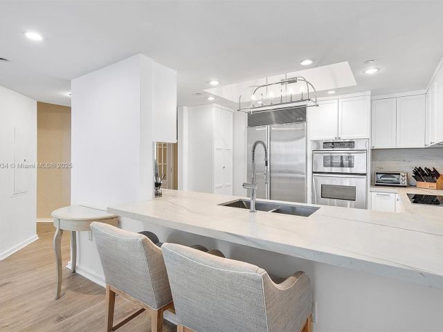 Apartment for sale  Unit #505 - photo 6020331