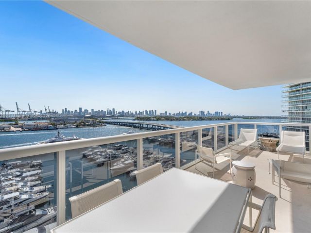 Apartment for sale  Unit #1101 - photo 6006660