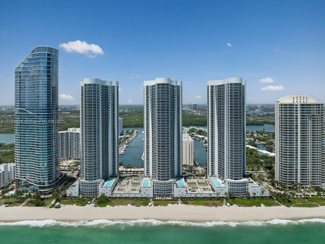 Apartment for sale  Unit #1207 - photo 6022933