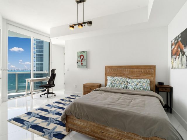 Apartment for sale  Unit #1207 - photo 6022940