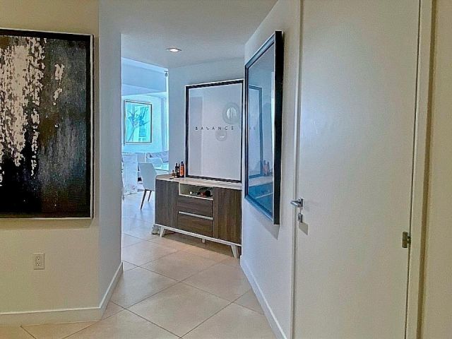 Apartment for rent  Unit #415 - photo 6008397