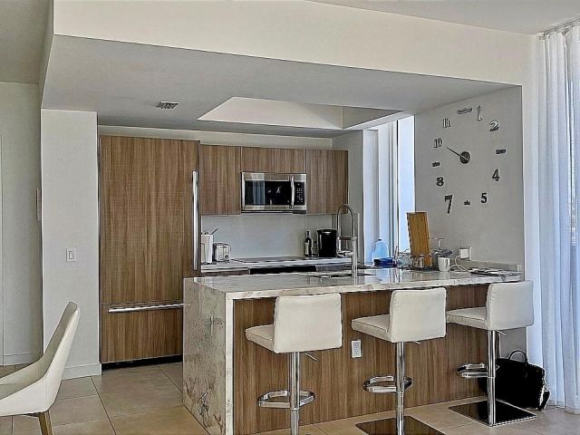 Apartment for rent  Unit #415 - photo 6008405