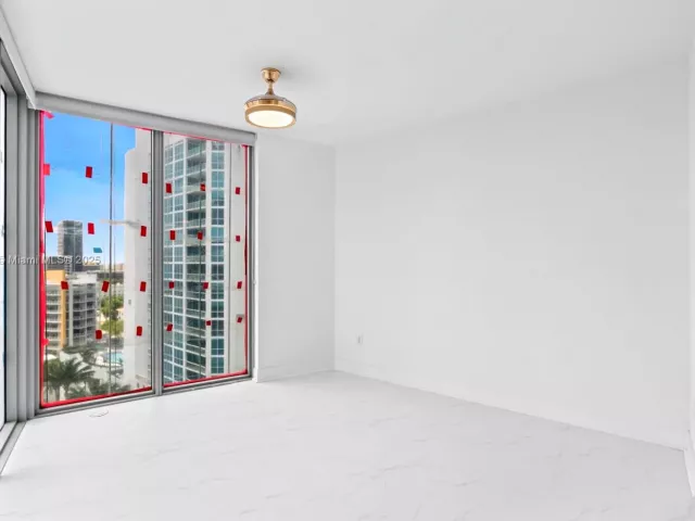 Apartment for sale  Unit #1409 - photo 6007892