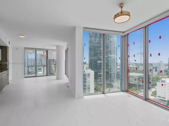 Apartment for sale  Unit #1409 - photo 6007895