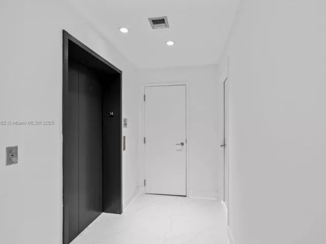 Apartment for sale  Unit #1409 - photo 6007900