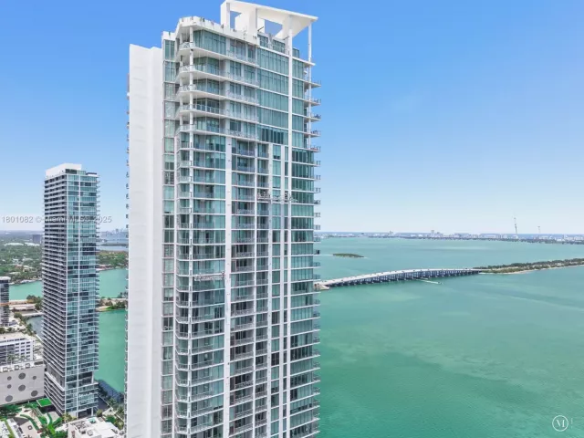 Apartment for sale  Unit #1409 - photo 6007902