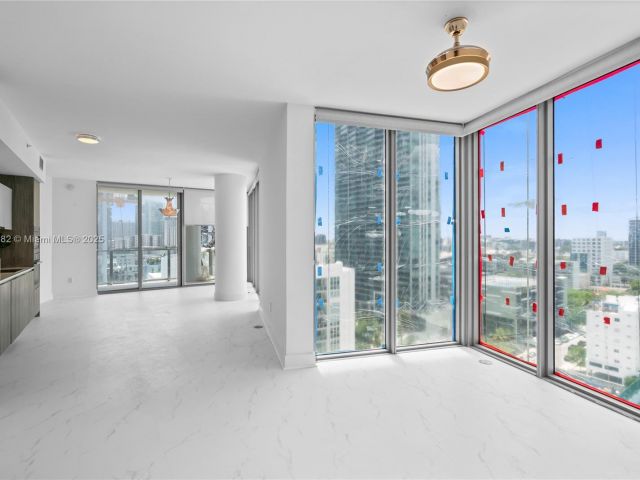 Apartment for sale  Unit #1409 - photo 6007895