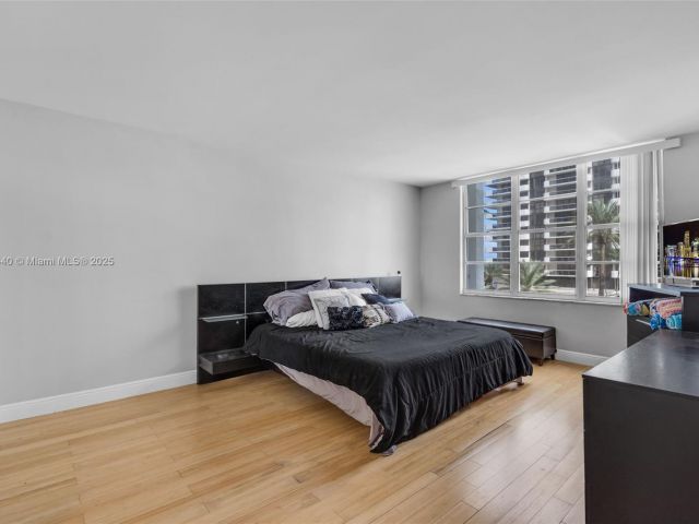 Apartment for sale  Unit #4A - photo 6006028