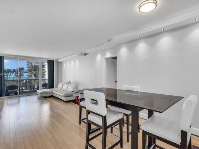 Apartment for sale  Unit #4A - photo 6006035