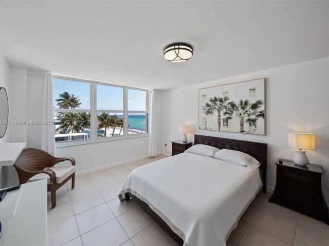 Apartment for sale  Unit #403S - photo 6004986