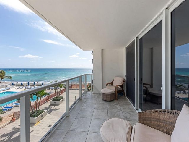 Apartment for sale  Unit #403S - photo 6005005