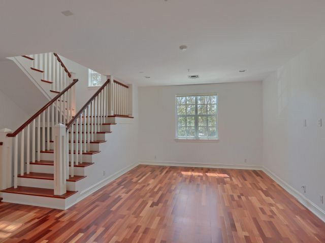 Home for rent at 343 Flamingo Drive - photo 6007629