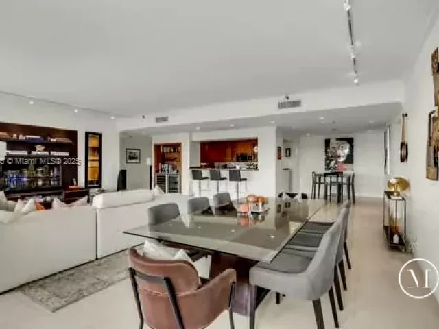 Apartment for rent  Unit #525 - photo 6007973