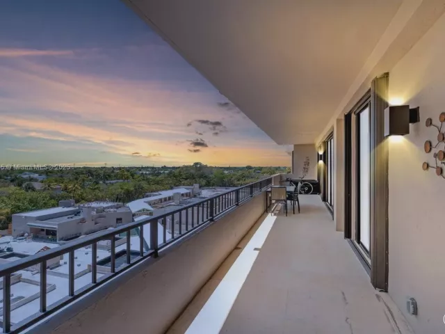 Apartment for rent  Unit #525 - photo 6007982