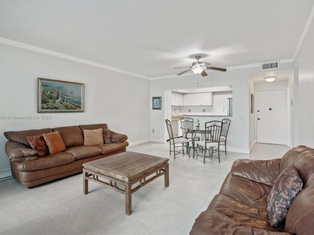 Apartment for sale  Unit #420 - photo 6008758