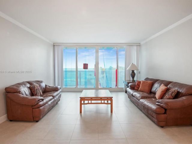 Apartment for sale  Unit #420 - photo 6008759